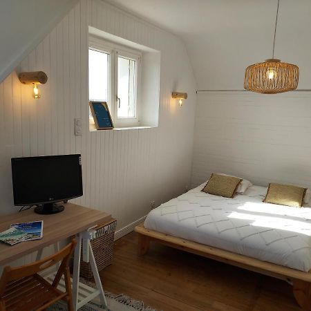 Maison Au Coeur Du Bourg, Plages A Pied Plougasnou Exteriör bild